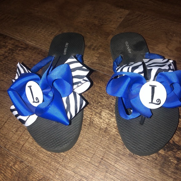 NEW custom made flip flops - Picture 3 of 3